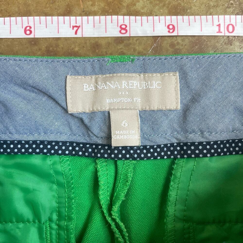 Banana Republic Bright Green Cropped Pants - Picture 3 of 11
